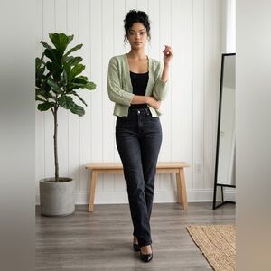 Elegant Mint Green Women's Cardigan